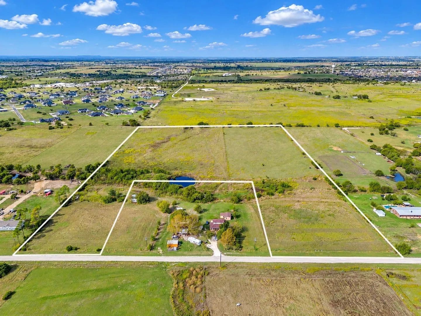 20.6 Acres of Land for Sale in Godley, TX - Godley, Texas, 76044