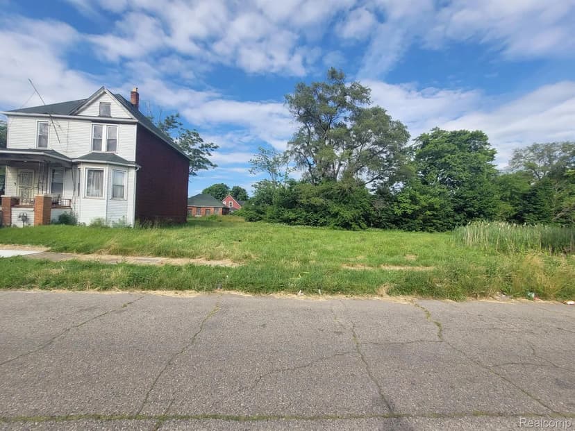 Property from 4822 SHERIDAN Street - KW