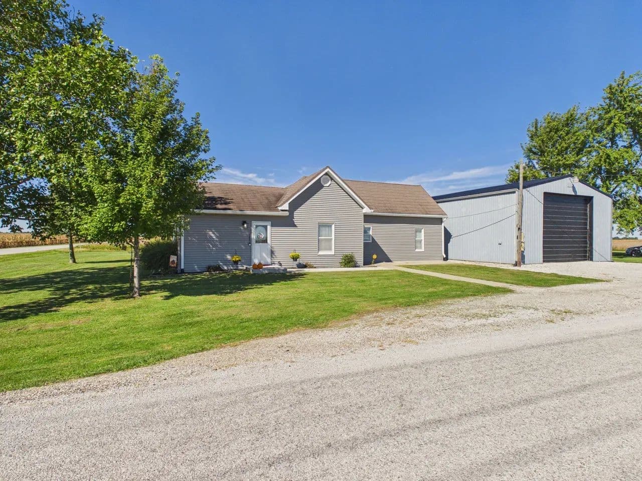 12865 S. Rangeline Rd. - Clinton, Indiana, 47842