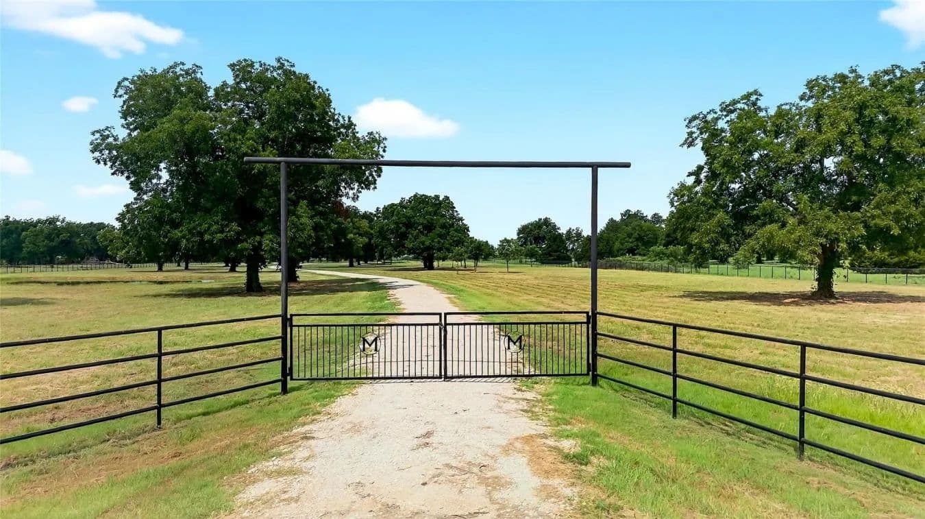 11 Acres of Pecan Trees - Whitesboro, Texas, 76273