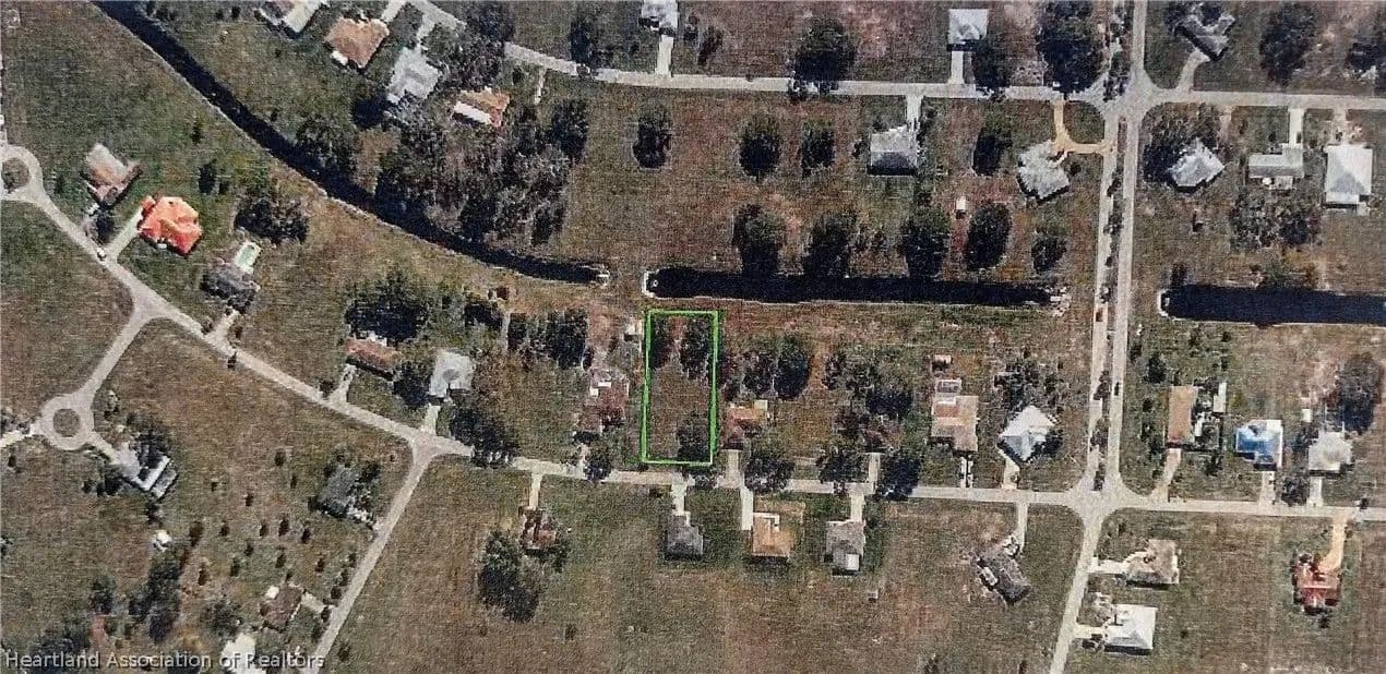 Property from 7900 Granada Road - KW - Sebring, Florida, 33876