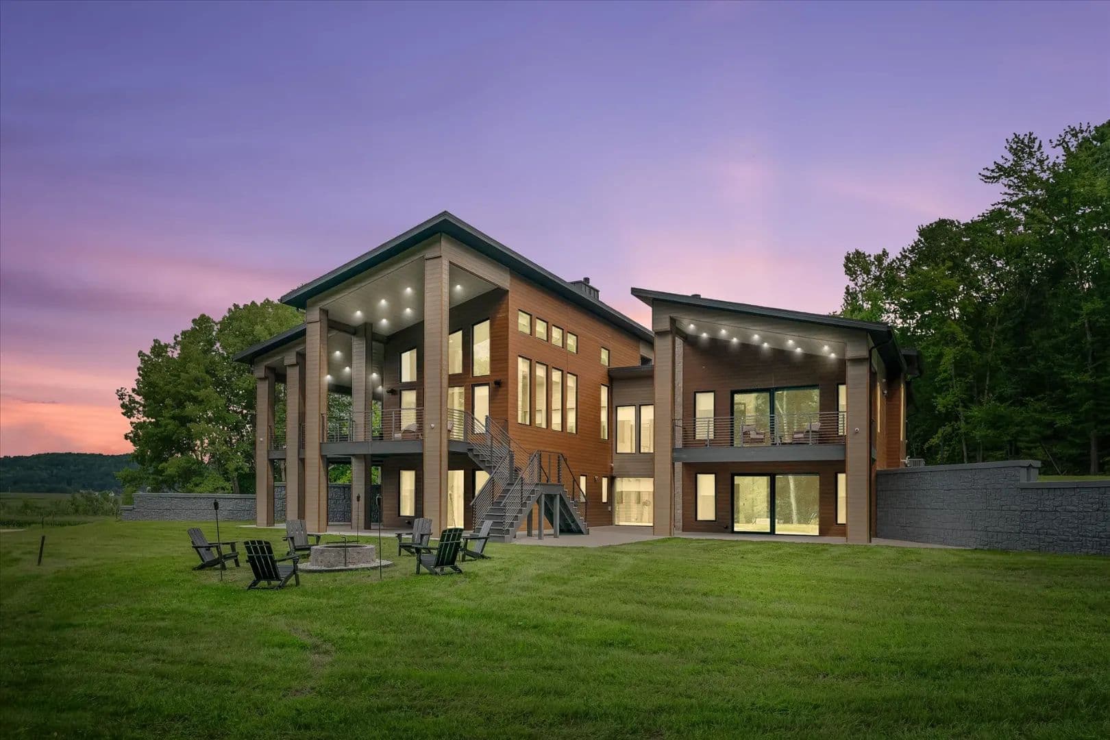 The Suldal Estate | A 104-Acre Luxury Sporting Retreat in the Heart of Wisconsin - Mauston, Wisconsin, 53948
