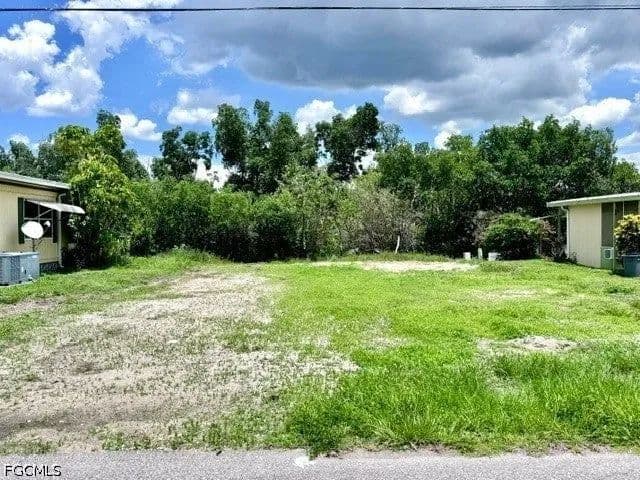 Lots & Land-Other in North Fort Myers - North Fort Myers, Florida, 33917