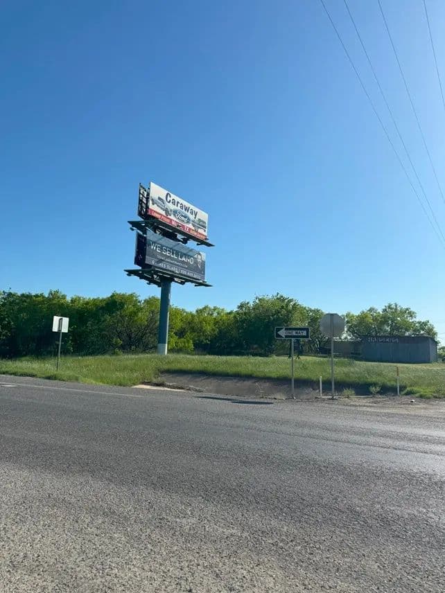 Land -Industrial in Stockdale - Stockdale, Texas, 78160