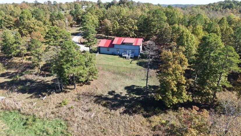 Country Home on 10 Scenic Acres of Land for Sale in Melbourne, AR