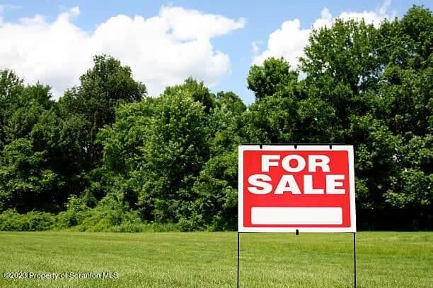 Vacant Land in Roaring Brook Township - Pennsylvania, 18444