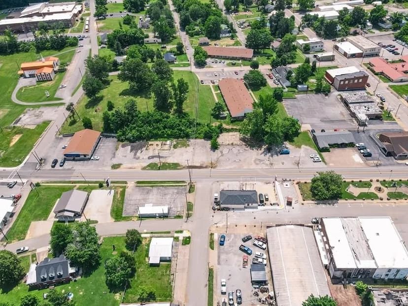 Lots & Land-Other in Dawson Springs