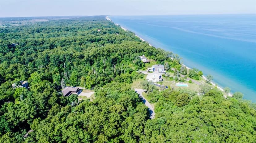 Vacant Land in Beverly Shores