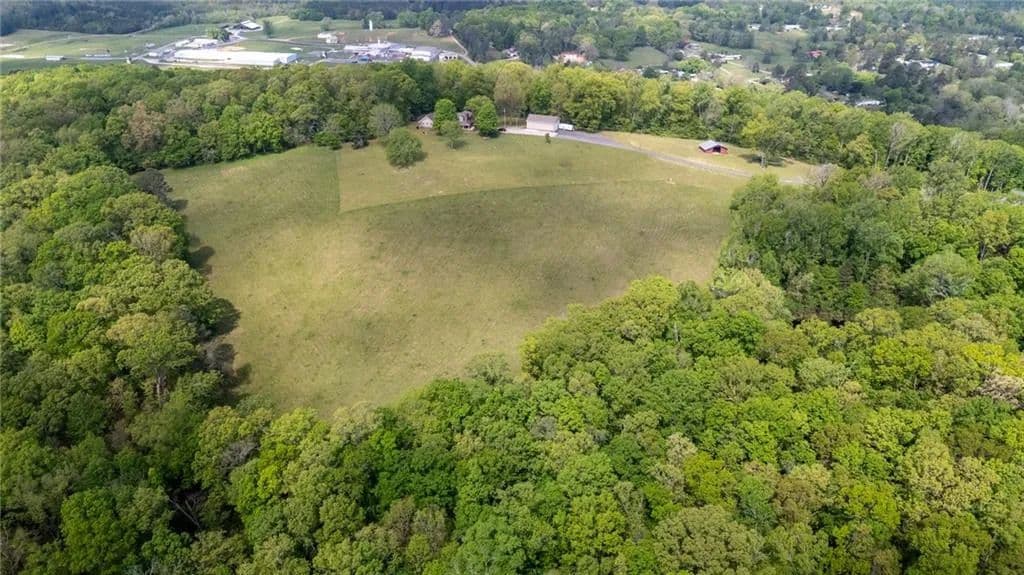 17.35 Acres of Land for Sale in Rock Spring, GA - Rock Spring, Georgia, 30739
