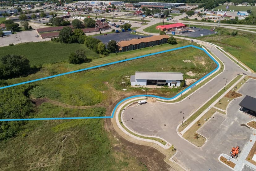 Land -Retail in Beloit