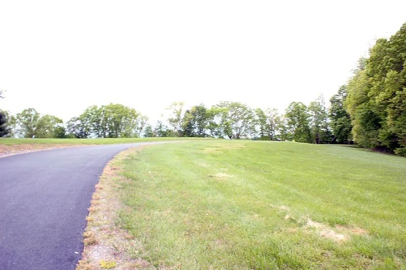 Land -Single Family Acreage in Nancy