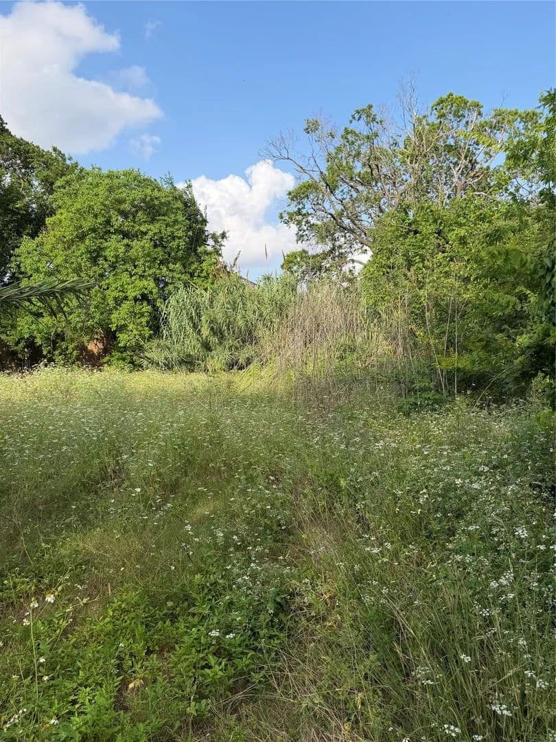 Lots & Land-Other in Houston - Houston, Texas, 77026