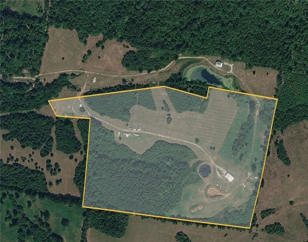 Lots & Land-Other in Everton - Everton, Arkansas, 72633