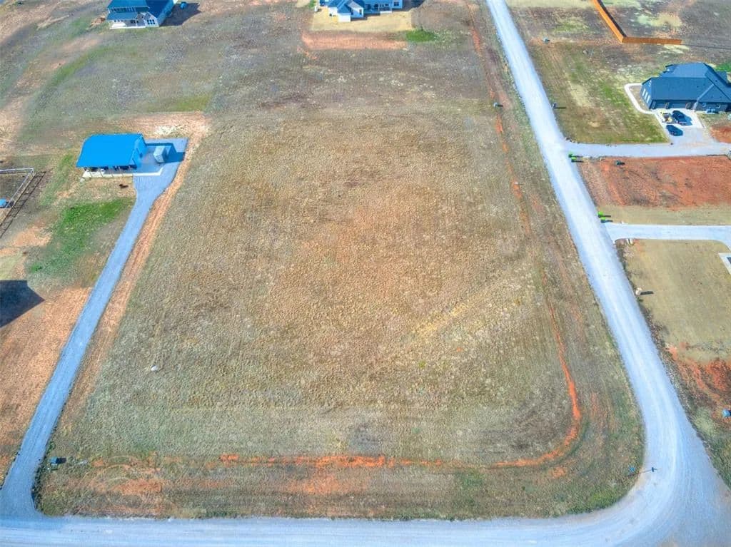 2 Acres of Land for Sale in Piedmont, Oklahoma - Piedmont, Oklahoma, 73078