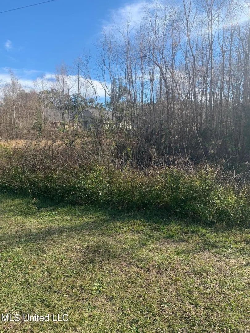 Lots & Land-Other in Biloxi