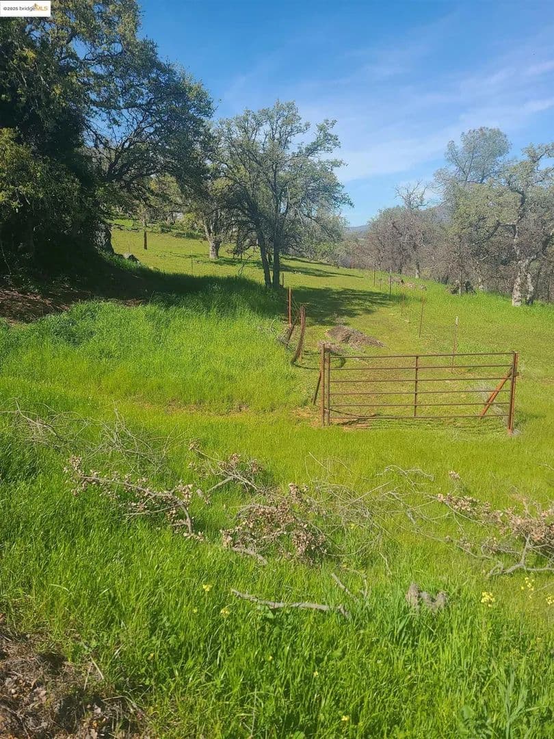 Lots & Land-Other in La Grange