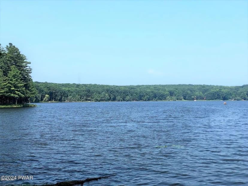 Lots & Land-Other in Lackawaxen