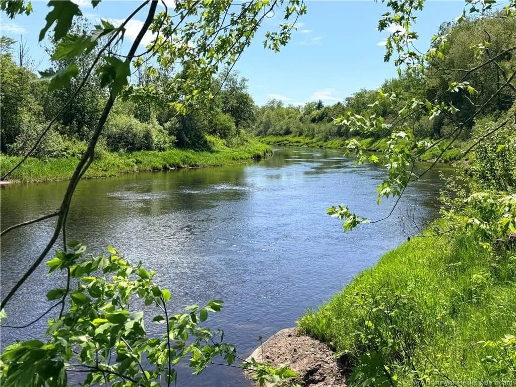 Property from - Rte 121 - KW - Canada
