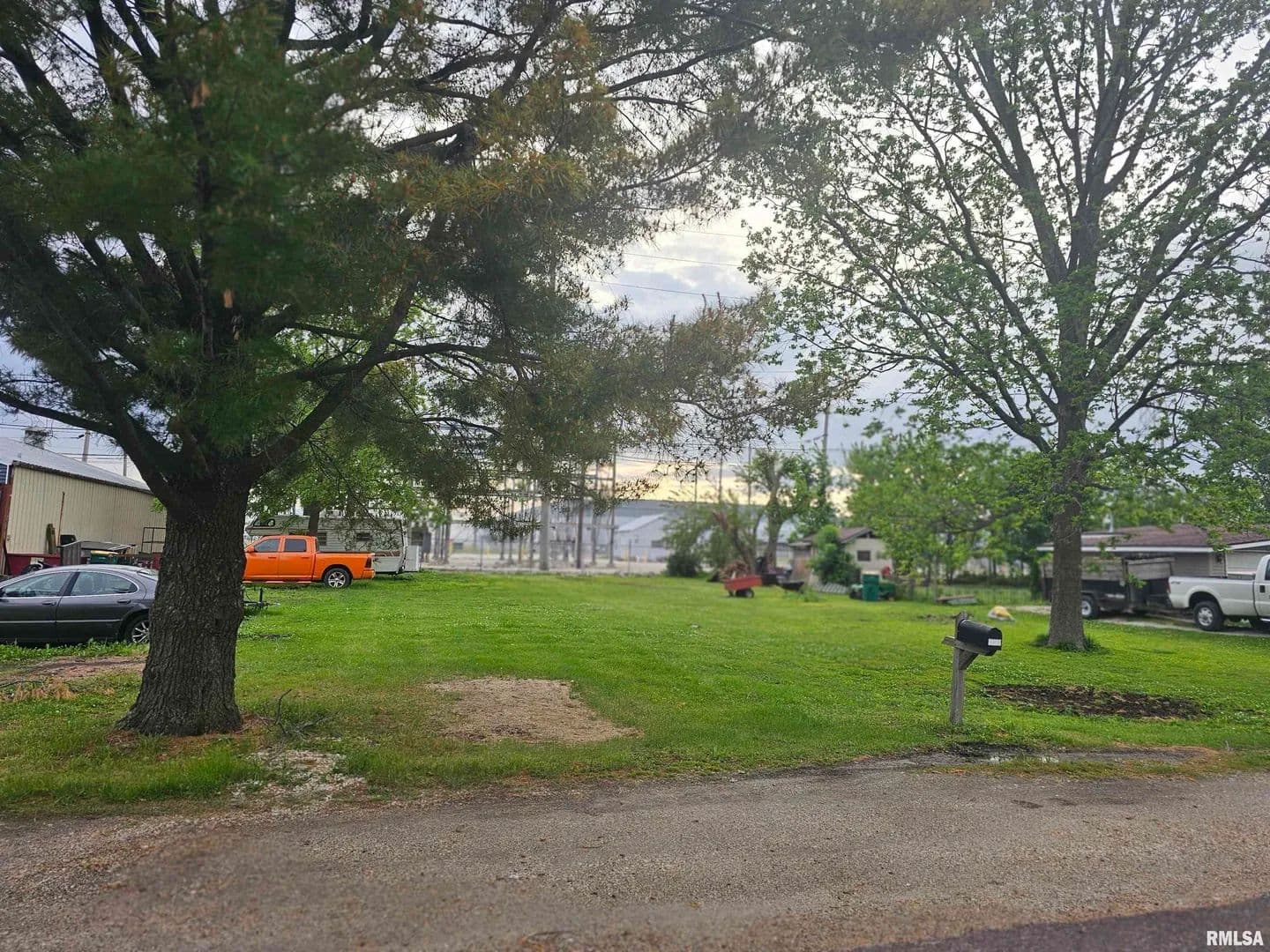 Property from 1032 EMERY Street - KW - Galesburg, Illinois, 61401