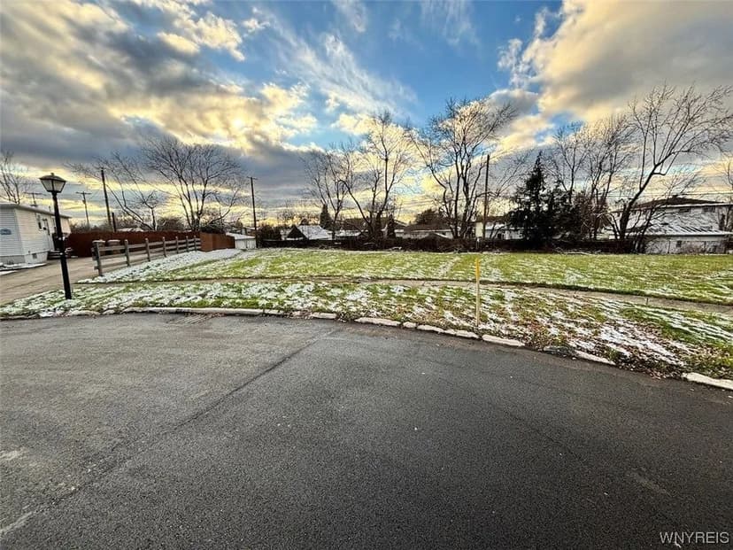 Lots & Land-Other in Buffalo