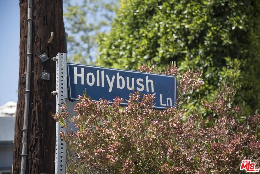 Vacant Land in Los Angeles - Los Angeles, California, 90077