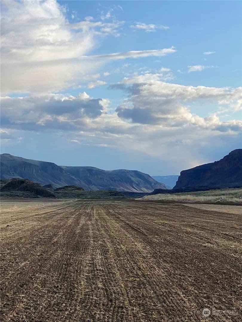 Lots & Land-Other in Palisades