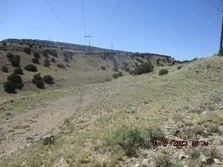 Land -Single Family Acreage in Veguita