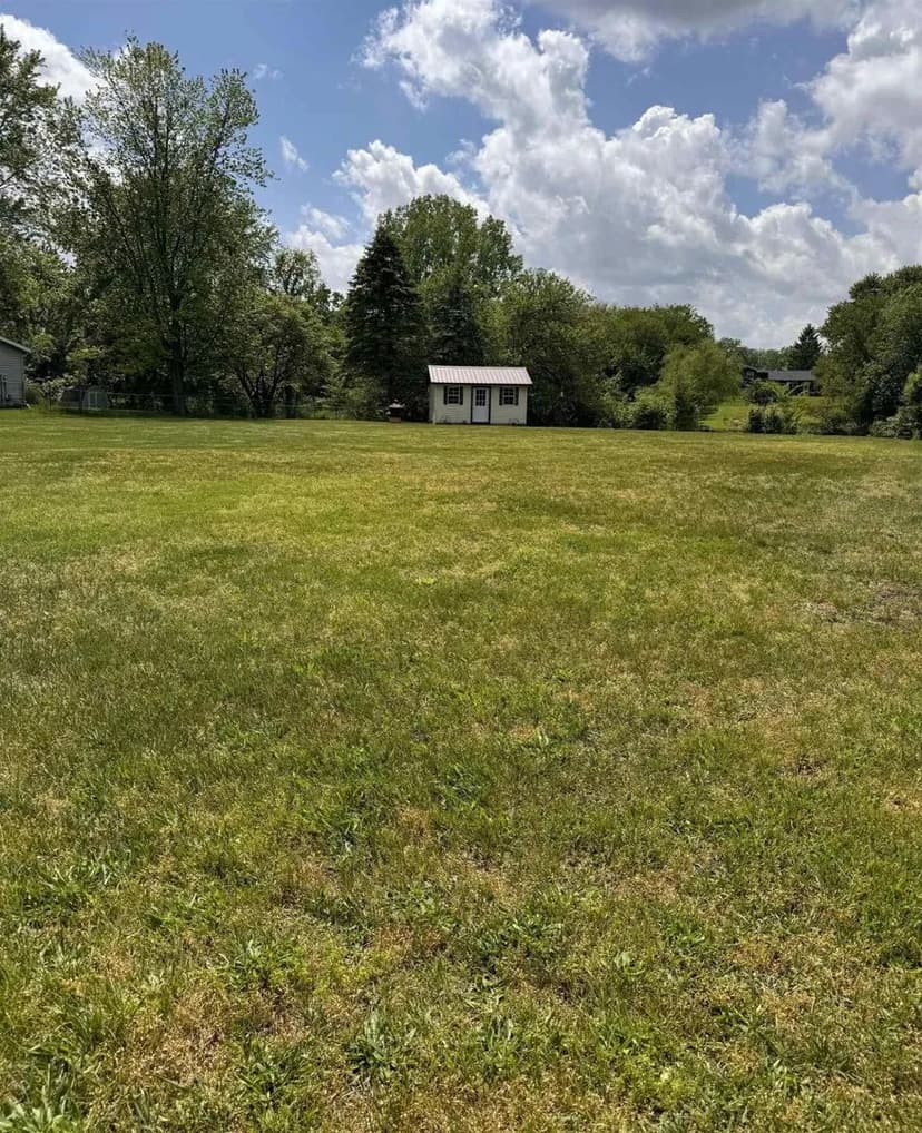 Land -Single Family Acreage in Winona Lake