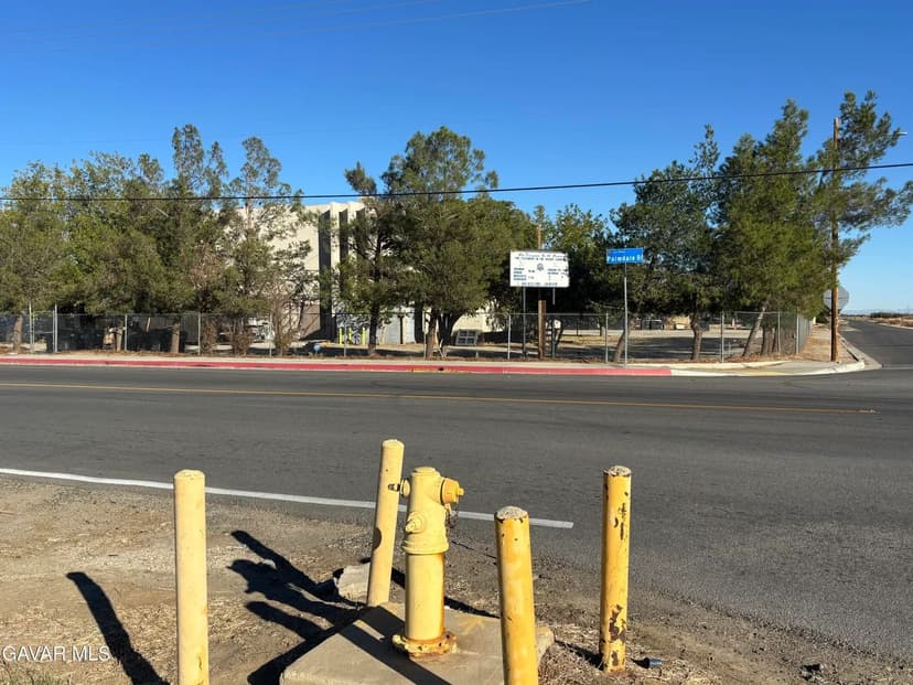Property from 000 E Cor Palmdale Blvd & 100th St E Boulevard - KW