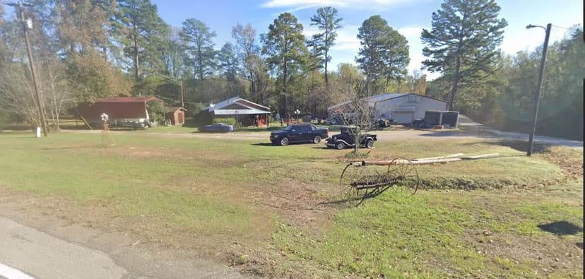 Commercial Opportunity Near Pine Creek Lake