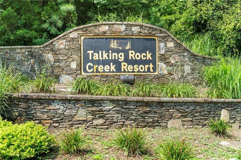 Vacant Land in Talking Rock