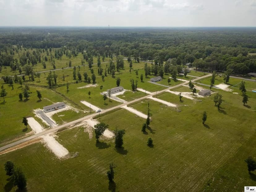 Lots & Land-Other in Monroe