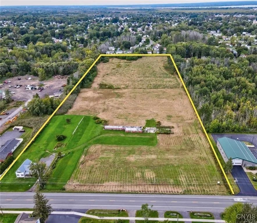 Lots & Land-Other in Cicero - Cicero, New York, 13039
