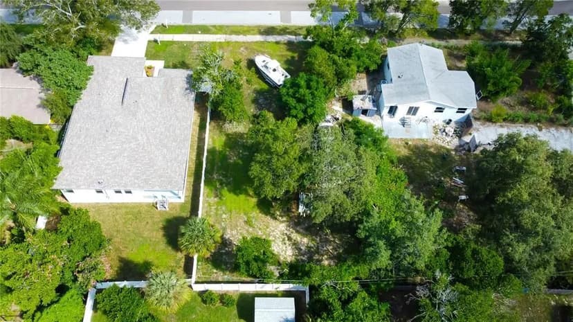 Vacant Land in Tarpon Springs