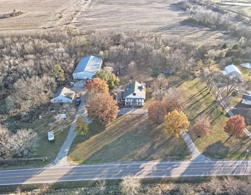 417 US Highway 40, Lawrence, KS | The famous Clock House