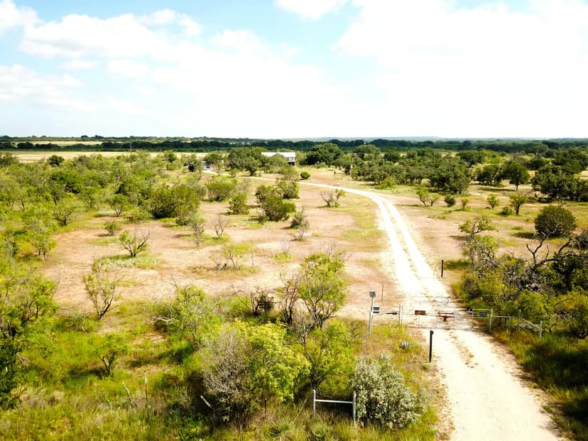 100 +/- Acres McCulloch County
