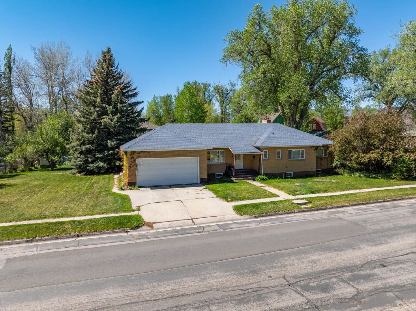 275 Cascade Street - Lander, Wyoming, 82520