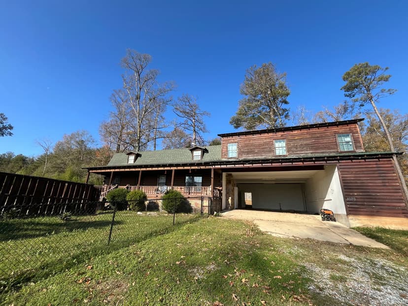 3.67 Acres with a Home in Catahoula Parish, LA 