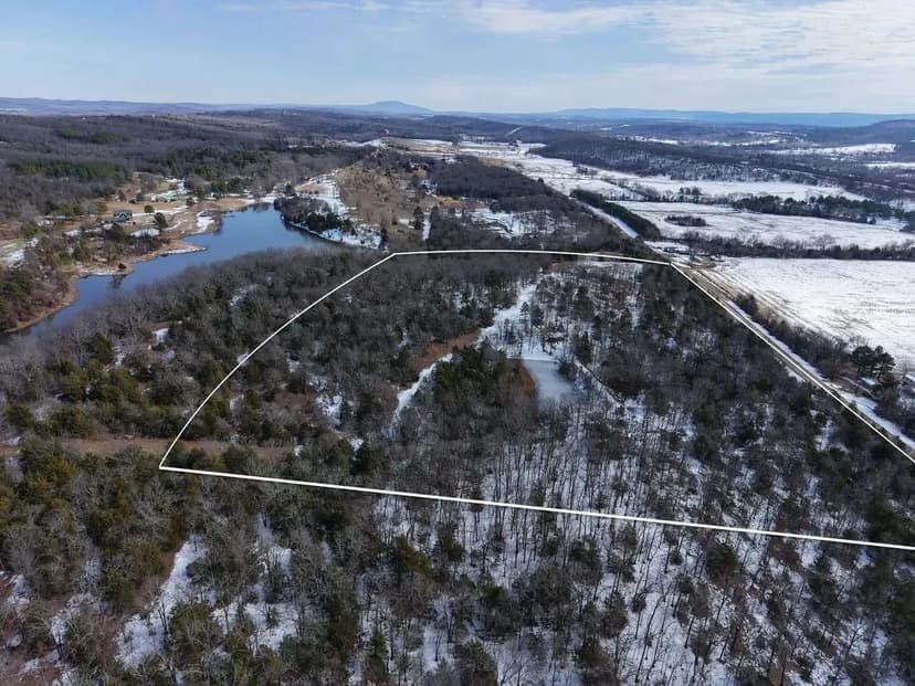 19 acre Vista View Property in Huntington AR