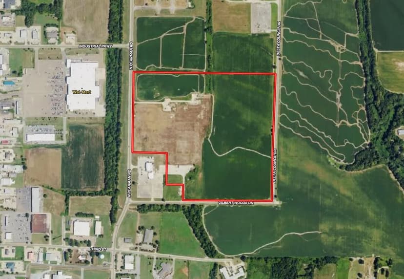 60 Acres in the Industrial Park in Bolivar County, MS