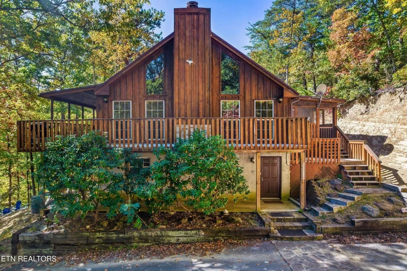Hidden Escape Lodge - Sevierville, Tennessee, 37862