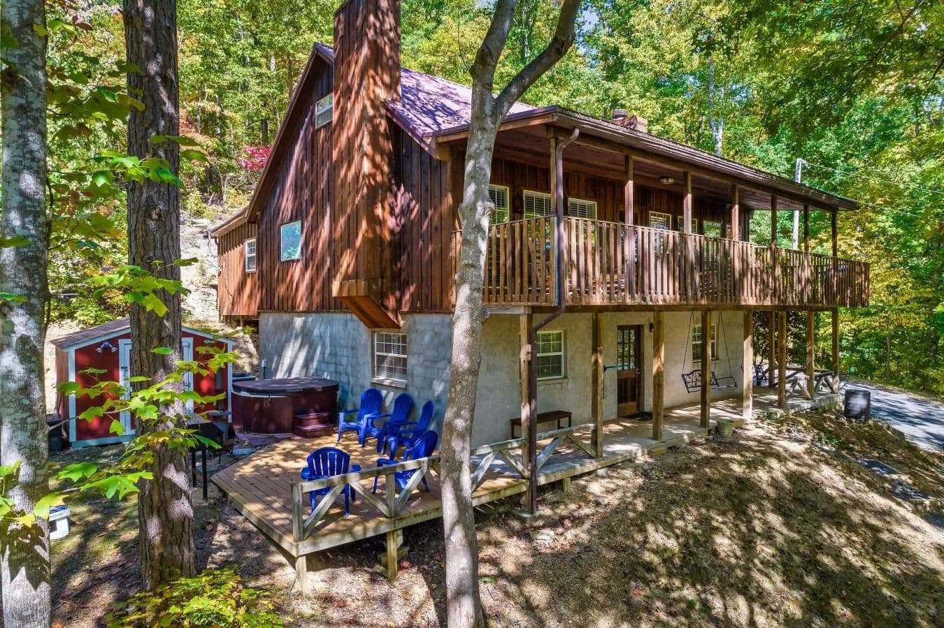 Hidden Escape Lodge - Sevierville, Tennessee, 37862