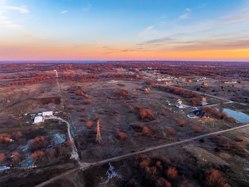 5 Hobbs Creek Trail Collinsville, OK 74021