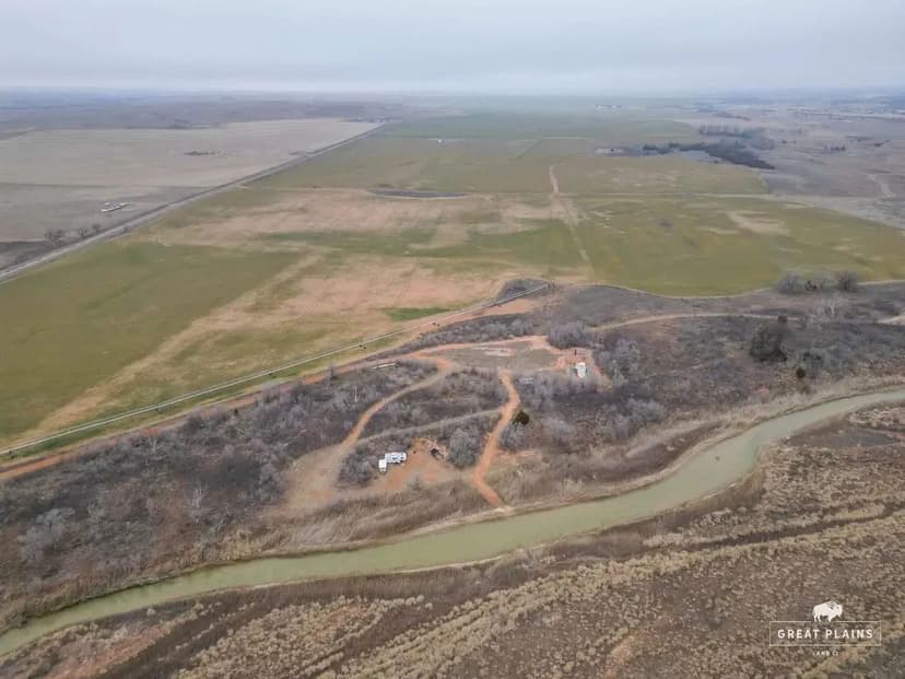 Dewey County River Ranch