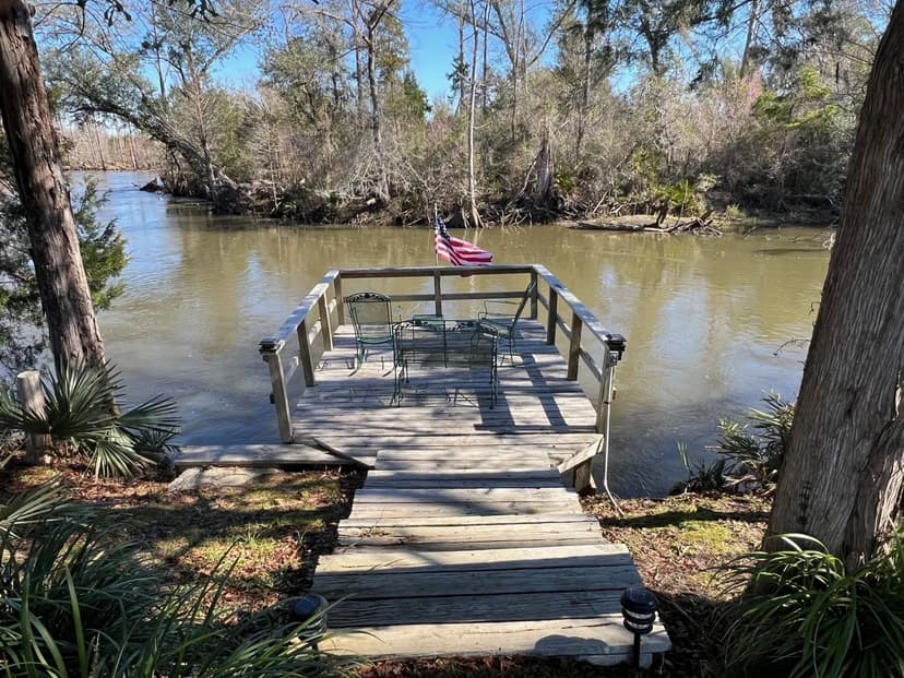 90 acre- Chipola River Retreat – Spacious 2,080 SF Home on Agricultural Land