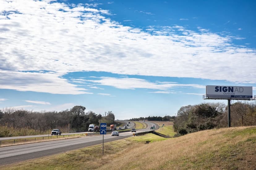 30 Red Tip Ln & Hwy 290 W Brenham TX 77833