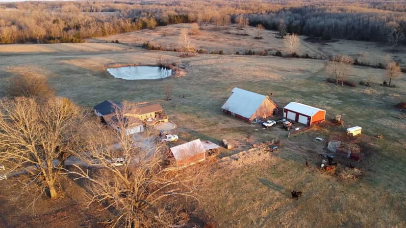 4 Bedroom Home with 59 +/- ac Farm For Sale in Ripley County, Missouri