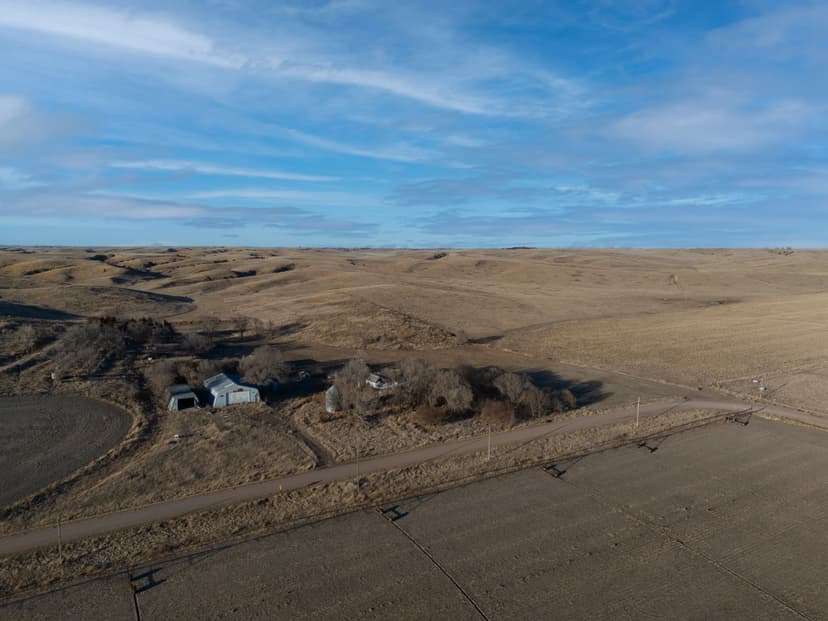 Affordable Sandhills Acreage Near Gothenburg