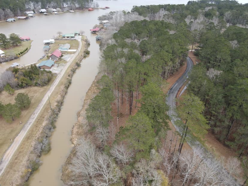 0.7 Acre Lot on Lake Eddins in Jasper County, MS