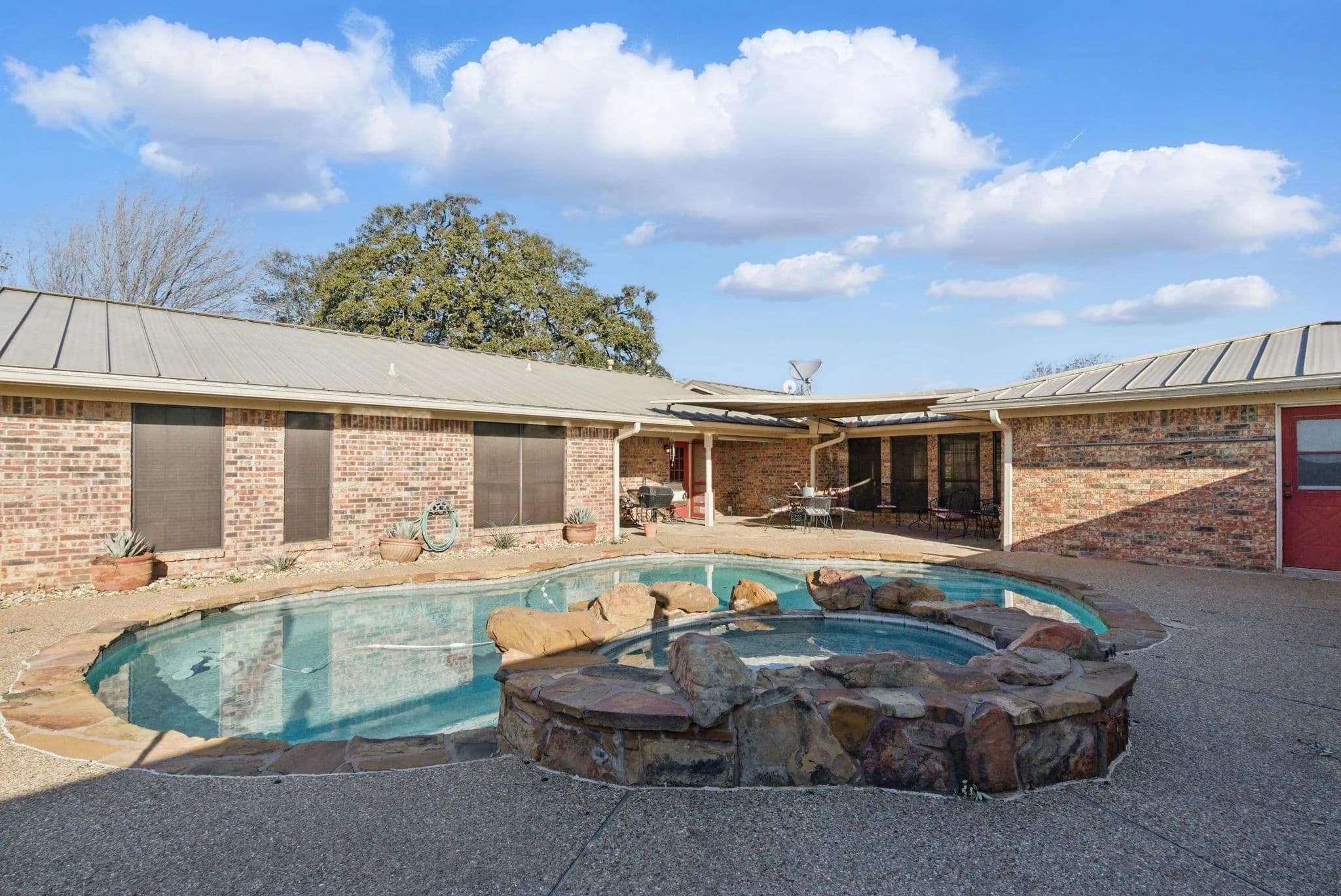 401 Hubbard Lane, Lipan, Texas 76462 in Lipan, Texas - photo 29